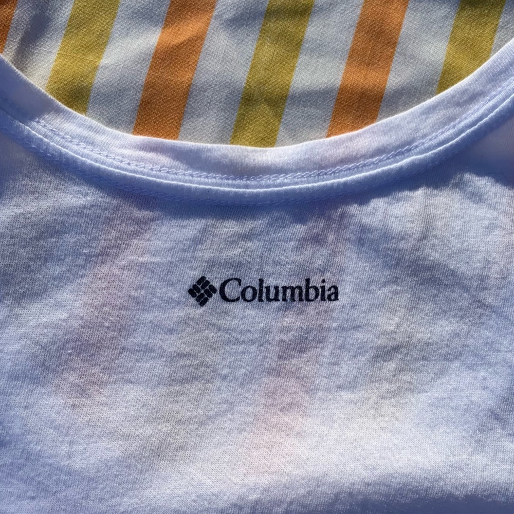 Columbia Sportswear Van Life ๐ Sleeveless Tank in Sunset Bluff Mesa ๐ถ๐ดโโ๏ธ๐ฃ NWOT - Picture 7 of 16